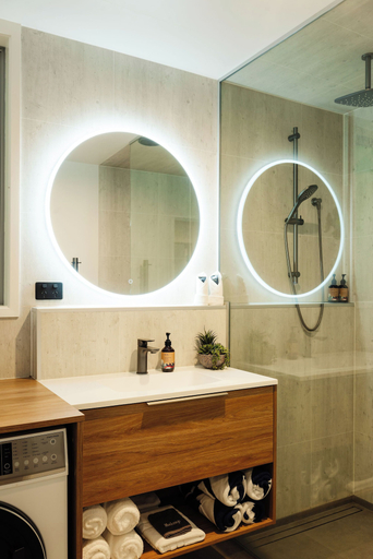 Bathroom 4, Golden Bay Holiday Park, Tasman