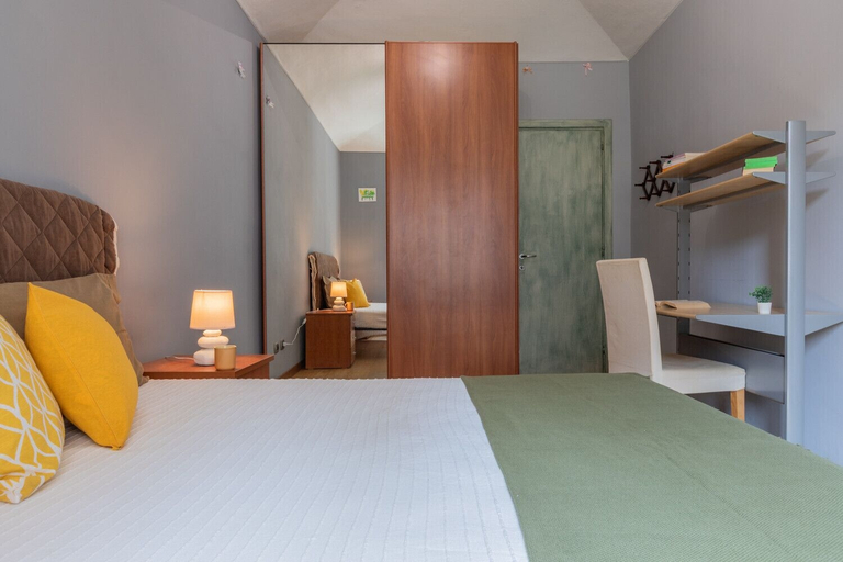 Room 3, Crocetta Charme Colour by Wonderful Italy, Torino