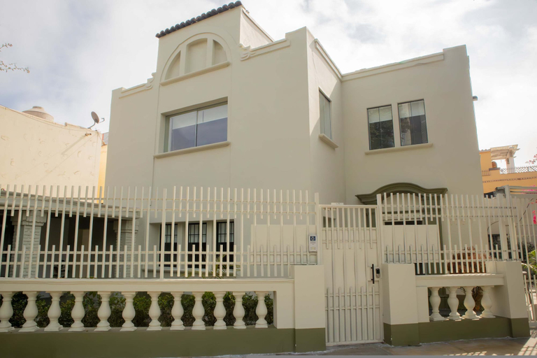 Room 1, w Impressive 5BR w Terrace in Miraflores, Lima