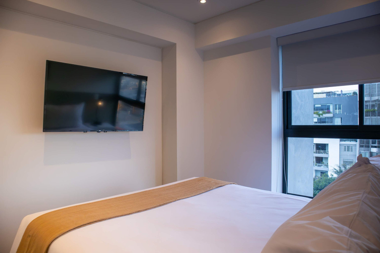 Room 4, w Amazing 2BR w Balcony in San Isidro, Lima