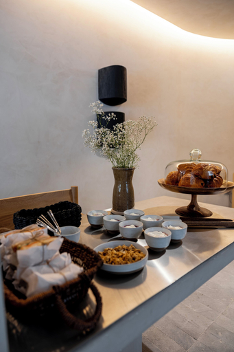 Food & Drinks 3, Lamartine, Mexico City