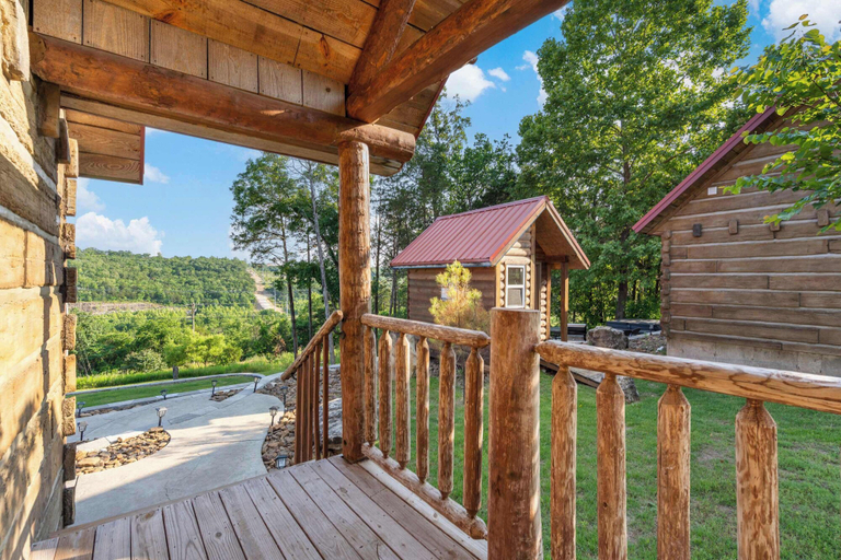 Others 4, Antlers Lodge - Cabin for 4, Taney