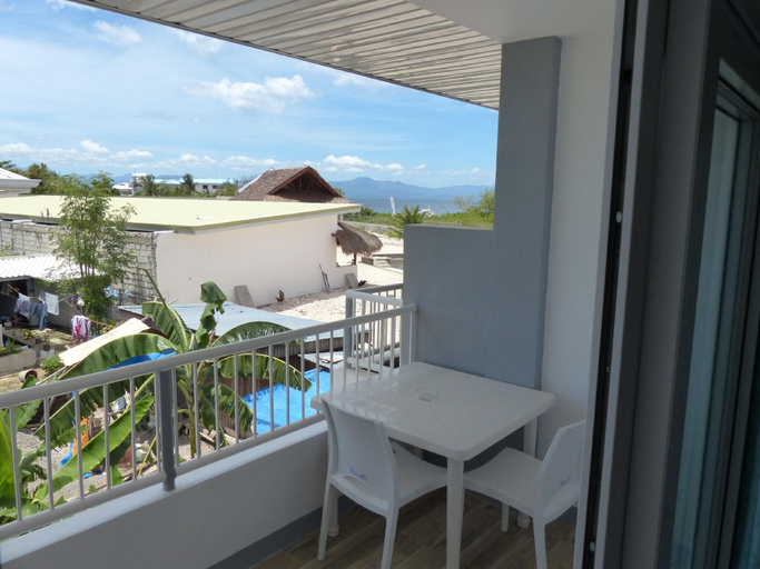 Others 5, Beyond Island, Moalboal