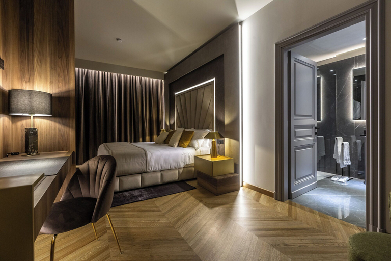 Bedroom 5, Fontart Tritone, Rome