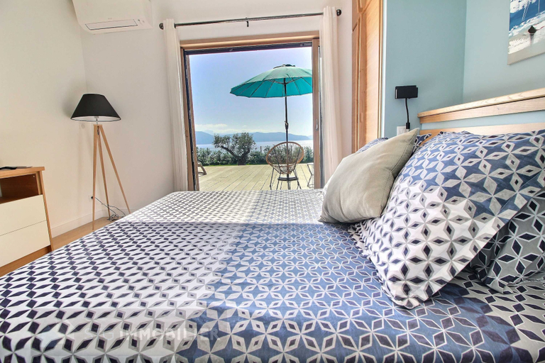 Room 5, Villa Riposu Jacuzzi Pool Beach Access on Foot, Corse-du-Sud
