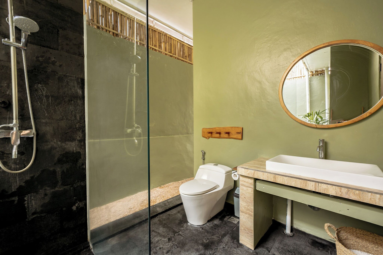 Bathroom 2, Villa Dian Canggu, Badung