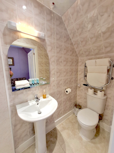Bathroom 3, Corriemar Guest House, Argyll and Bute