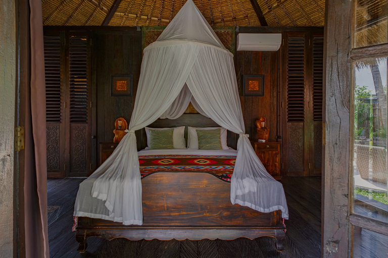 Bedroom 4, Most Exotic Beachfront Villa Keong, Tabanan