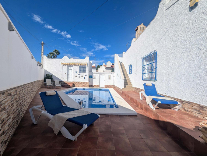 Others 2, Traditional Villa with Private Pool SM591, Alicante