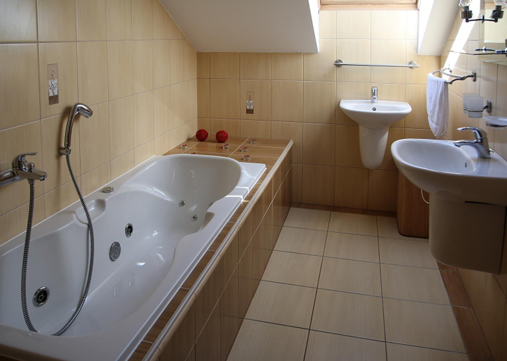 Bathroom 2, Penzion Salas Cabaj, Nitra