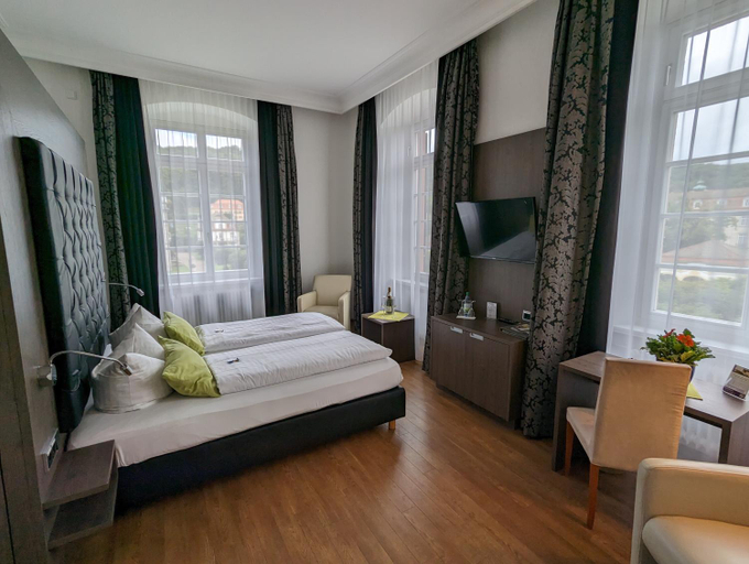 Bedroom 4, Badhotel Bad Brückenau, Bad Kissingen