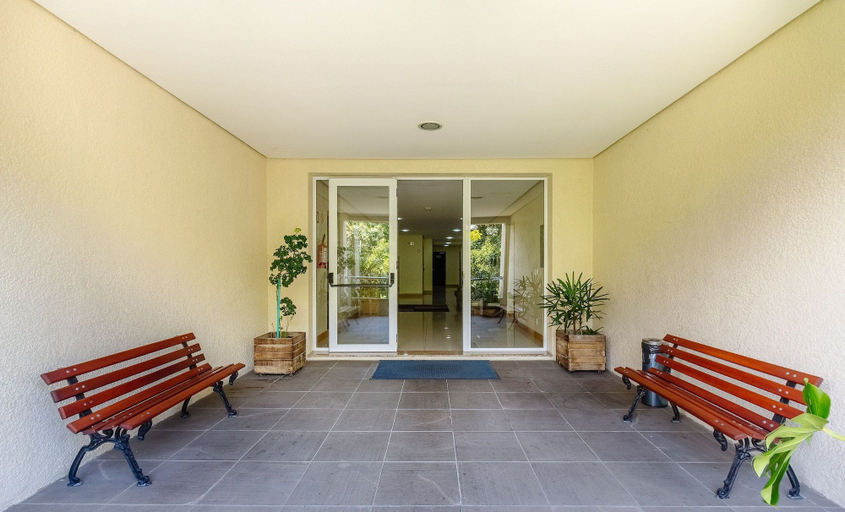 Others 5, Elegant Apartment for Couples in Poa-rs Urb1110, Porto Alegre