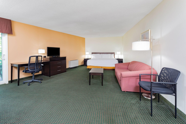 Others 5, Travelodge by Wyndham Bracebridge, Muskoka