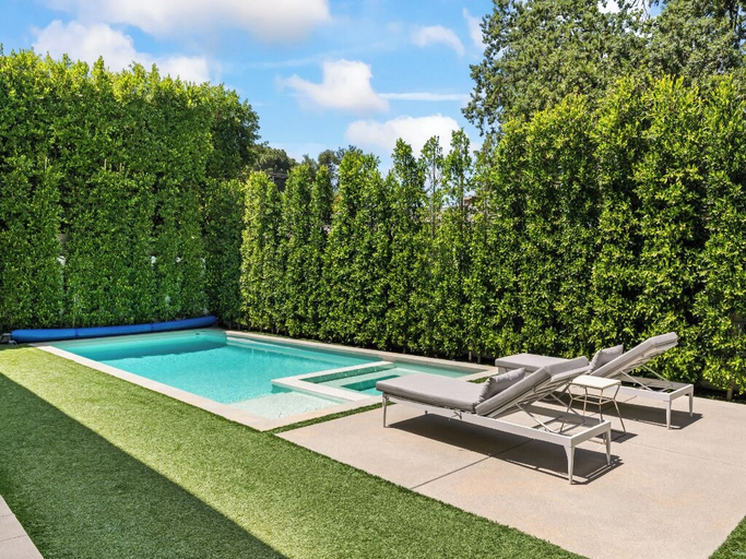 View from room, Casa Leona - Modern Masterpiece Behind Private Gates w/ Pool & Chef's Kitchen, Los Angeles