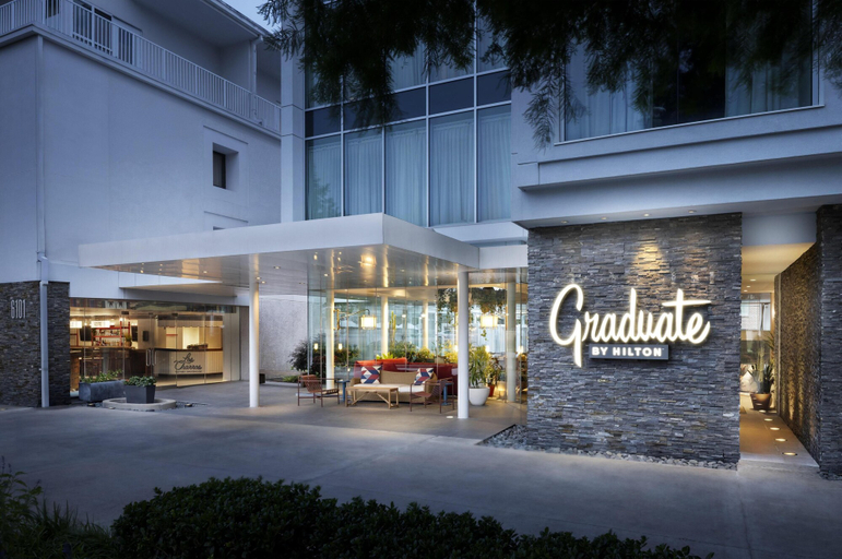 Exterior & Views 2, Graduate by Hilton Dallas, Dallas