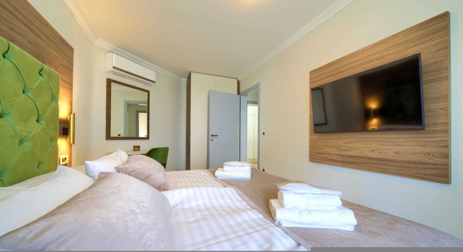 Room 4, Villa Piano With sea View, Krk