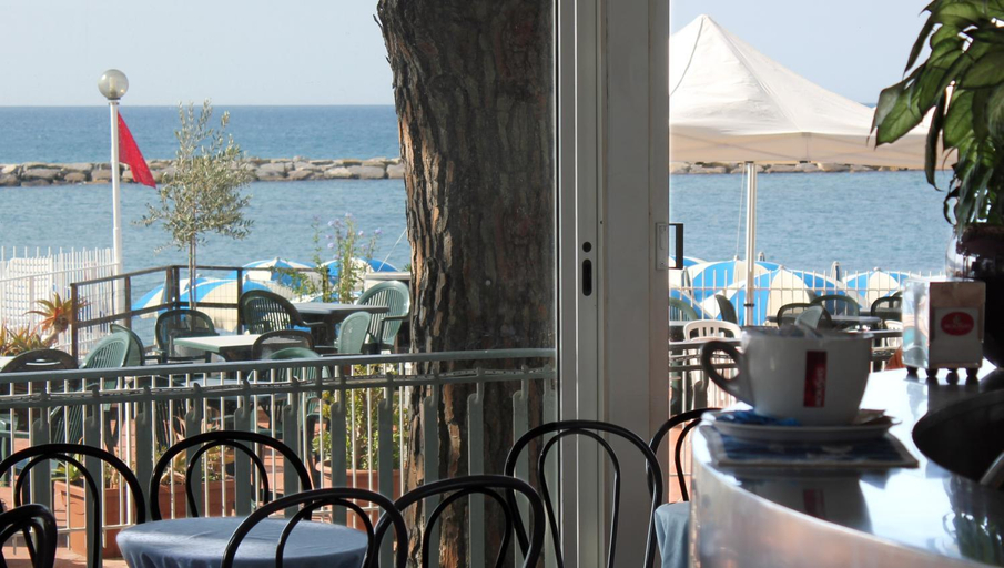 Public Area 2, Hotel Mayola, Imperia