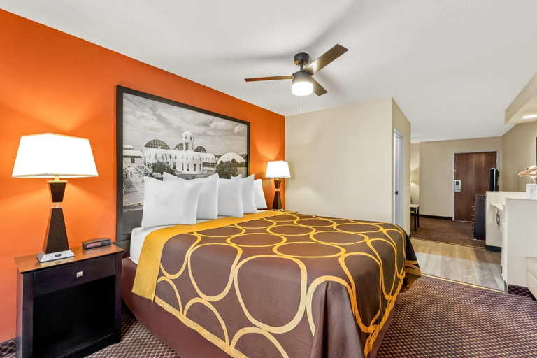 Bedroom 3, Super 8 by Wyndham Marana/Tucson Area, Pima