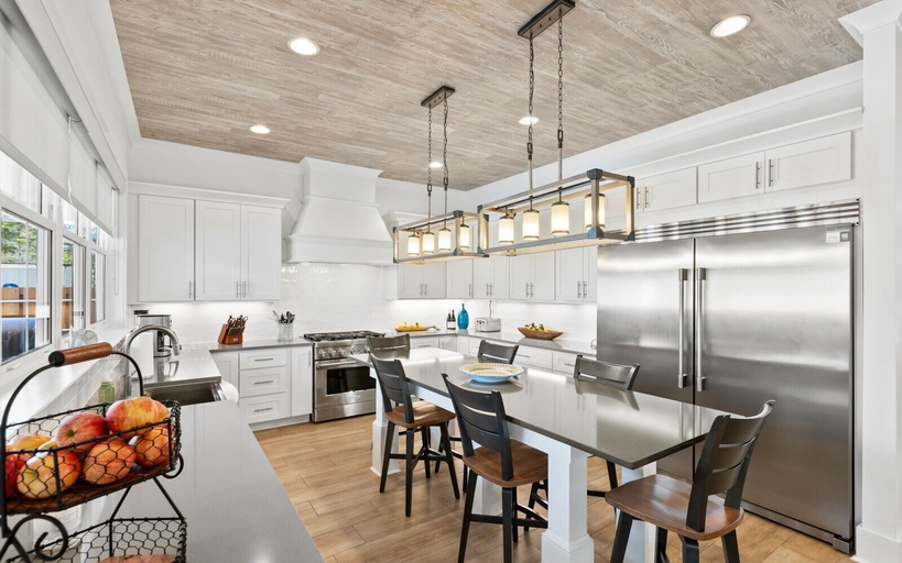 Food & Drinks 5, 5BR Home w/ Private Heated Pool, Golf Cart, 4 Bikes, Near 30a!, Walton
