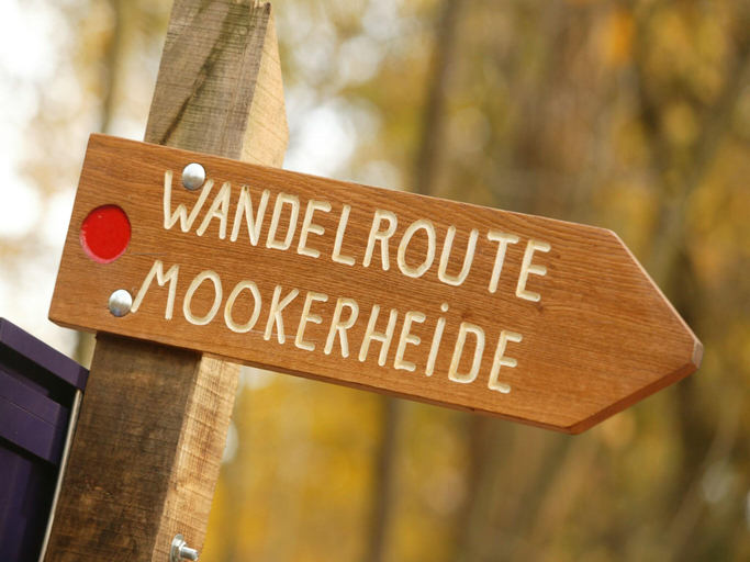 Others 3, Romantic Bungalow in Mook, Mook en Middelaar