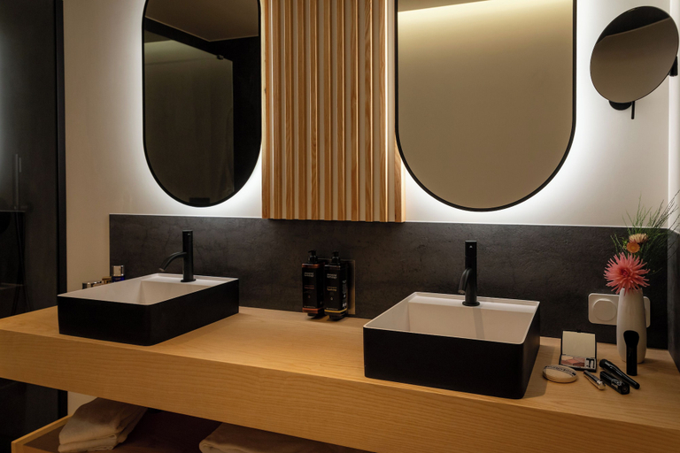 Bathroom 4, Hotel do Alboi, Aveiro