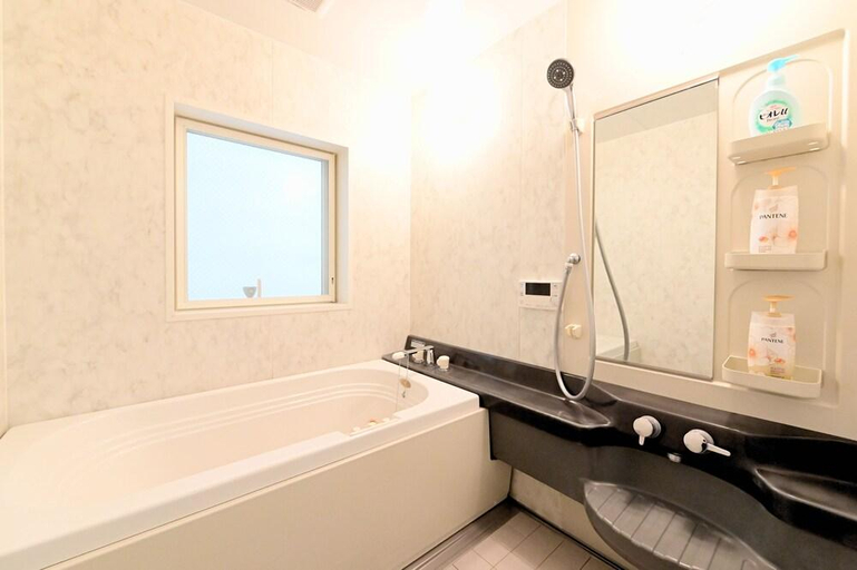 Bathroom 3, NY HOUSE  SHINJYUKU NO2, Shinjuku
