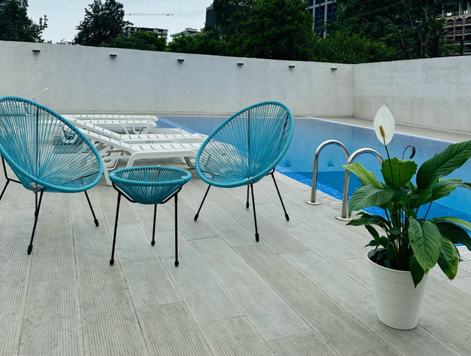 Others 5, Hotel Heart, Batumi