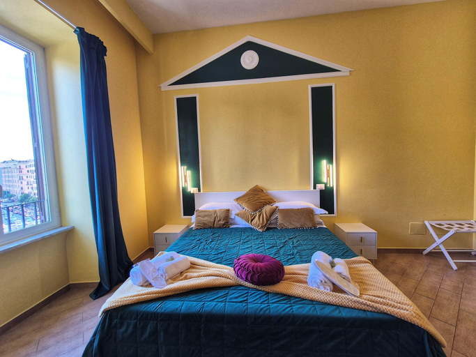 Bedroom 5, RESIDENZE SERVENTI LONGHI, Rome