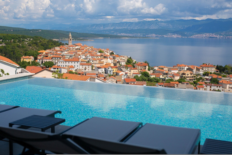 Room 3, Villa Majestic With Sauna and Beautiful Views, Vrbnik