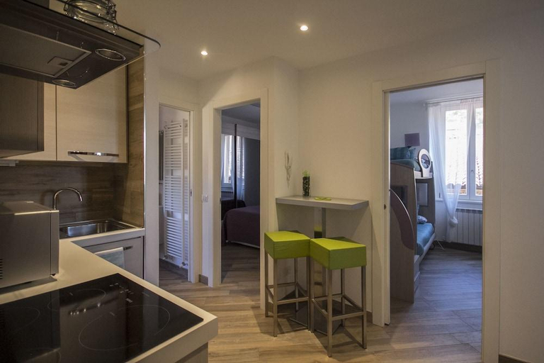 Others 5, Appartamento Il Borgo, Como