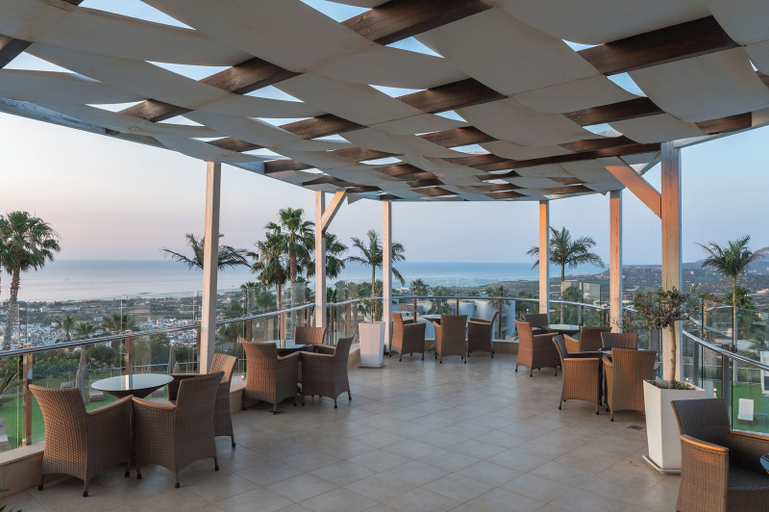 Food & Drinks 5, The Noverian Scenic Crete 5 Star Hilltop Villa Resort & Spa, Crete