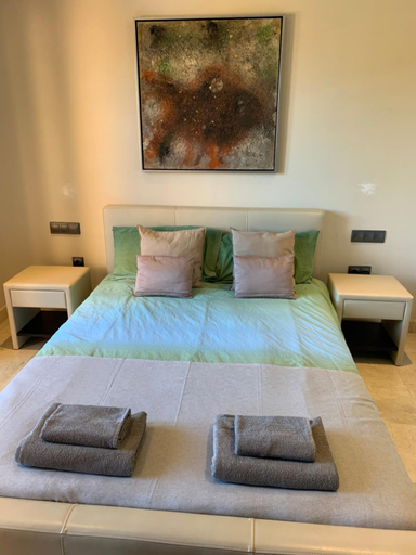 Bedroom 2, El Soto de Marbella Onsite Golf-Tennis-Padel-Gym 2 Bed 2 Bath Apartment Ph2B, Málaga