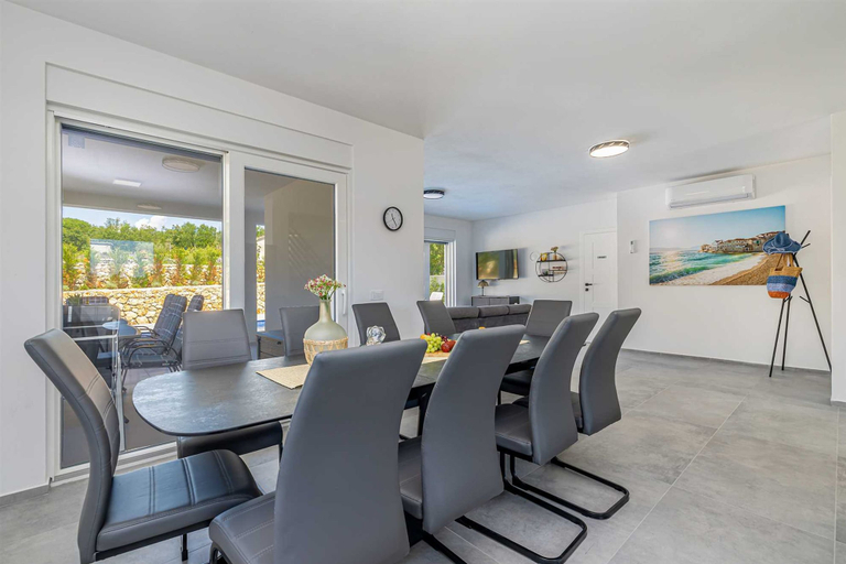 Room 4, Villa Katharina With Private Pool, Krk