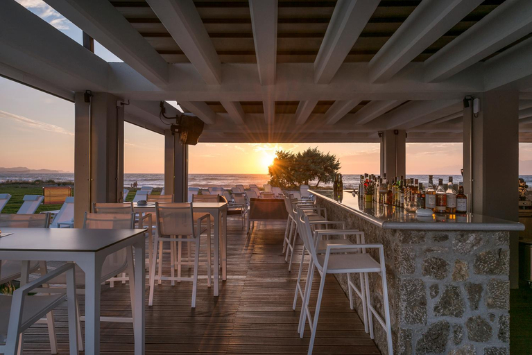 Food & Drinks 4, Thalassa Suites, Ionian Islands