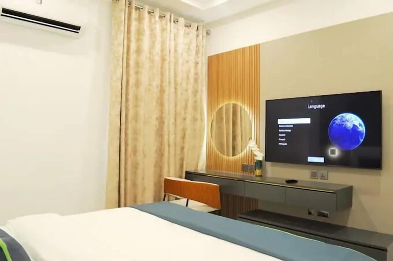 Room 2, STP APARTMENTS, AbujaMun