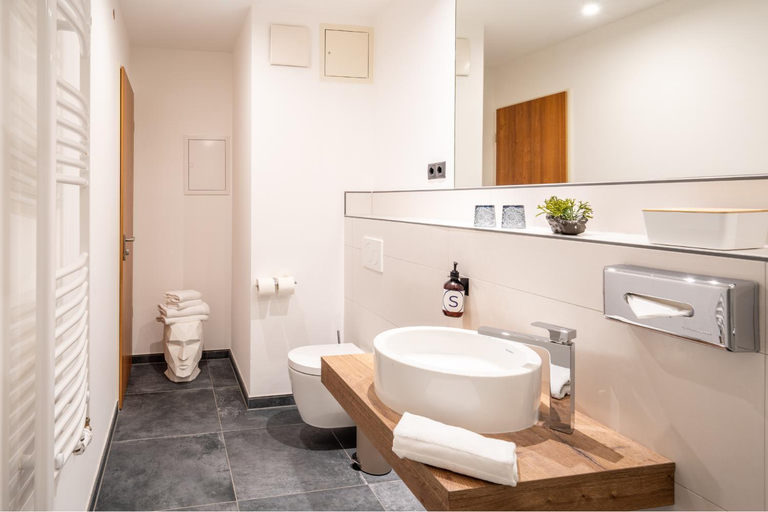 Bathroom 3, SOLTHUS Hotel & SPA, Vorpommern-Rügen