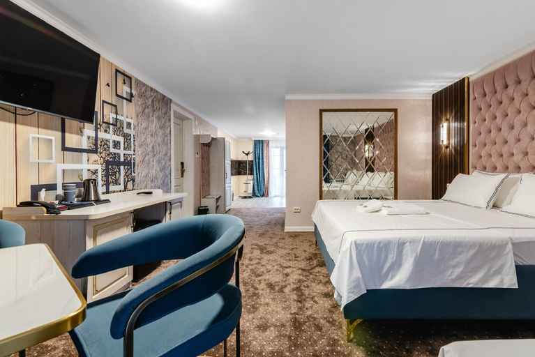 Bedroom 4, Rim Grand Hotel, Almaty