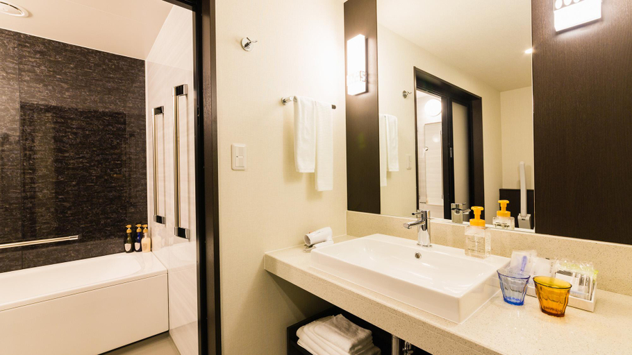 Bathroom 4, JR East Hotel Mets Mizonokuchi, Kawasaki