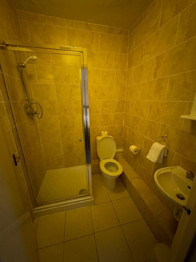 3, Royal Hotel, Norfolk