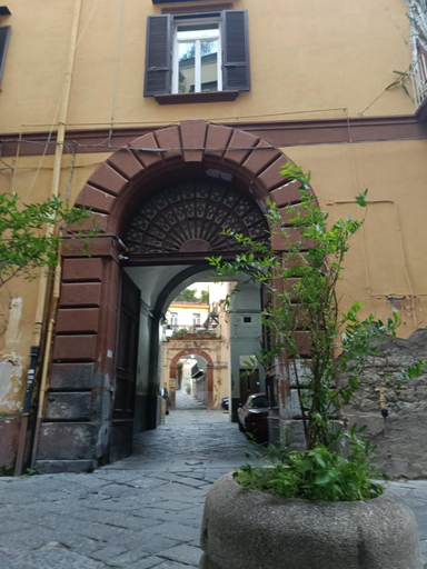 Others 5, Residence e Appartamenti Ascensione, Napoli