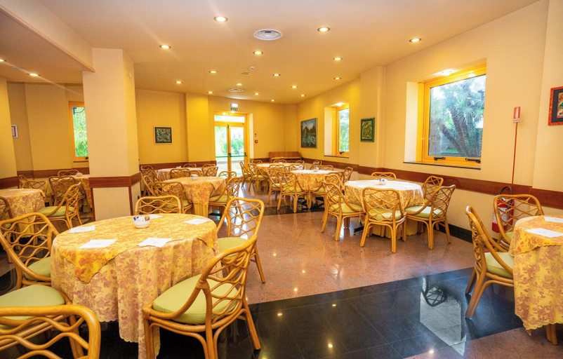 Food & Drinks 5, Hotel Tivoli, Rome