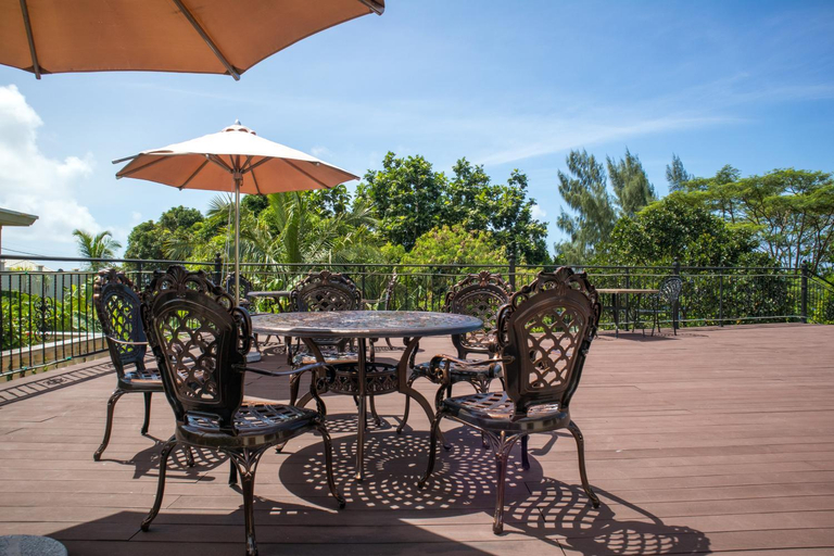 Food & Drinks, Amanda Villa - Best Value Mountain top Inn