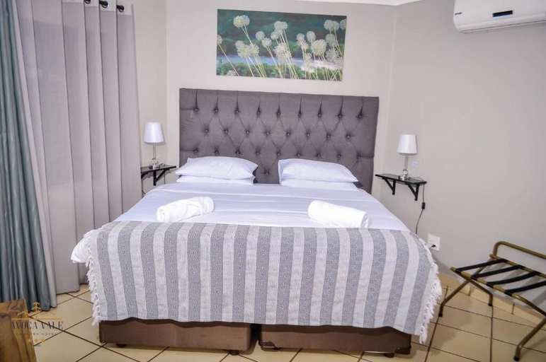 Bedroom 4, Avoca Vale Country Hotel, Vhembe