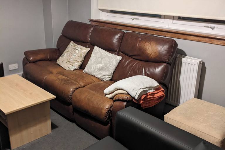 Living area 2, Birch Cabin Retreat in Girvan, South Ayrshire