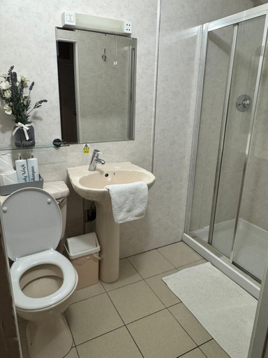 Bathroom, Sofia Rooms, Edinburgh