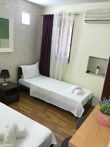 Bedroom 3, Puerta Hotel Apartments