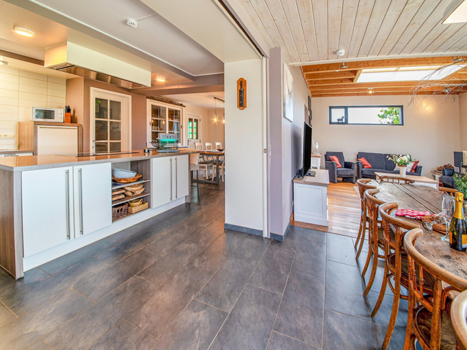 Others 4, Luxurious House With Sauna in Bastogne, Luxembourg