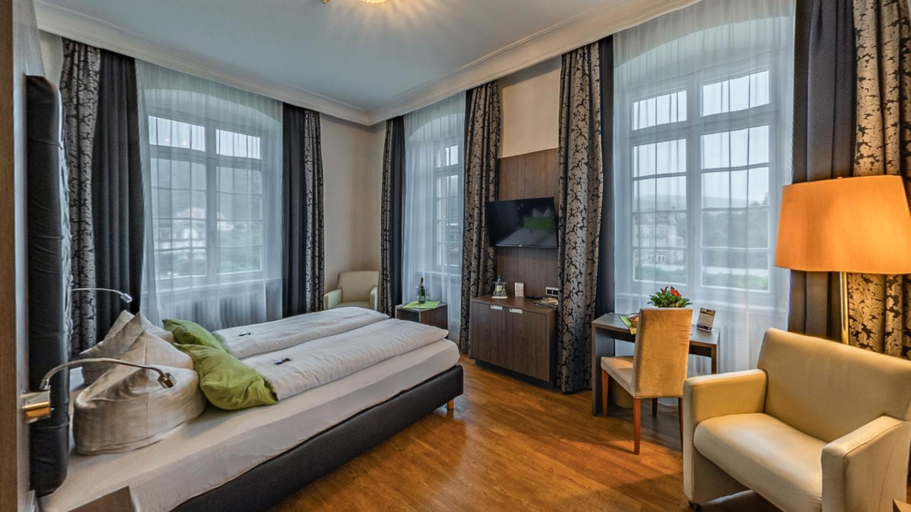 Bedroom 3, Badhotel Bad Brückenau, Bad Kissingen