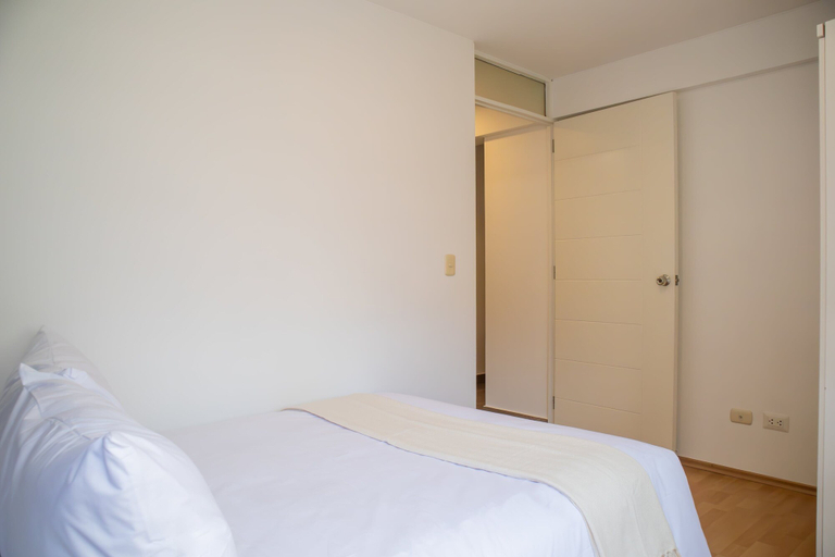 Room 5, w Stunning 3BR in Miraflores, Lima