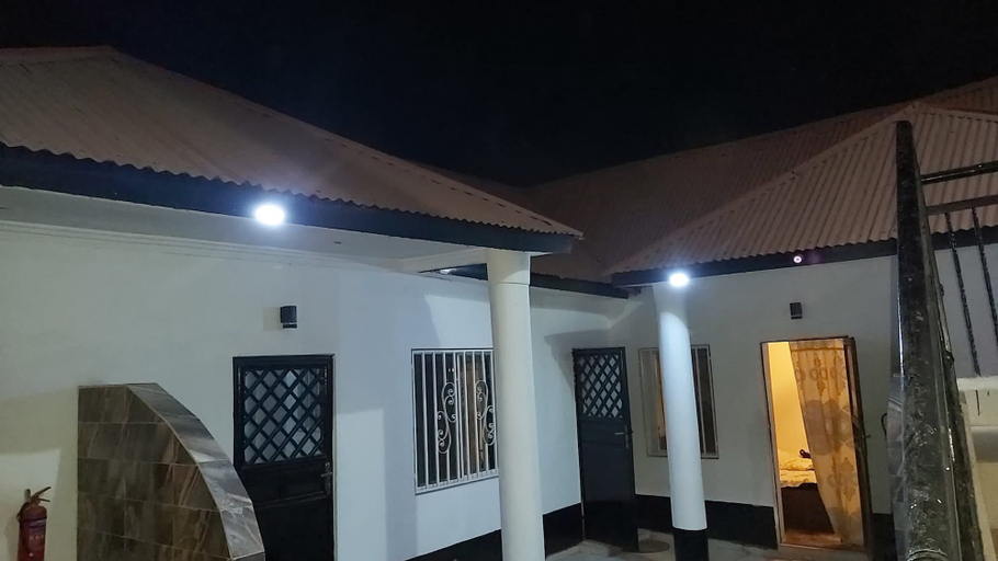 Exterior & Views 2, Sukuta Nema Guest House, Kombo Saint Mary
